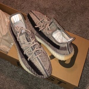 Brand new yeezys 350